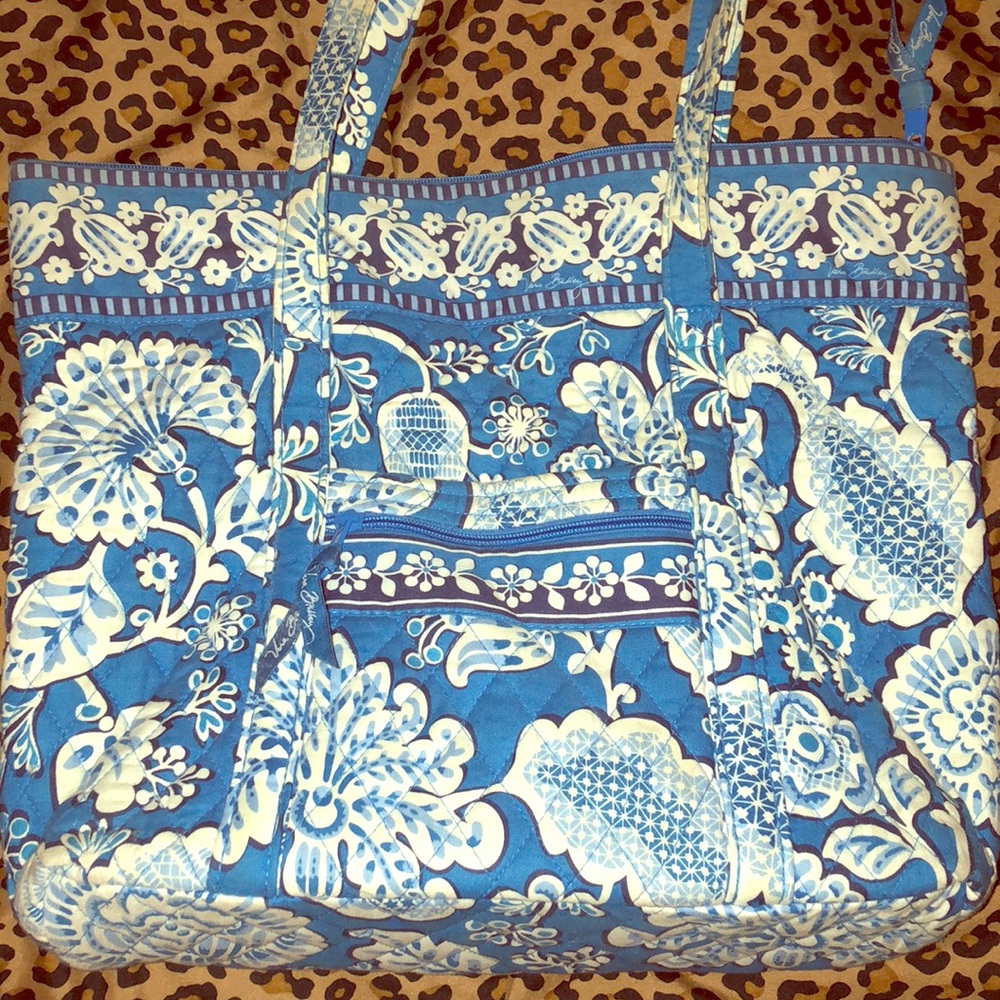 Iconic Vera Bradley Tote - Blue Lagoon